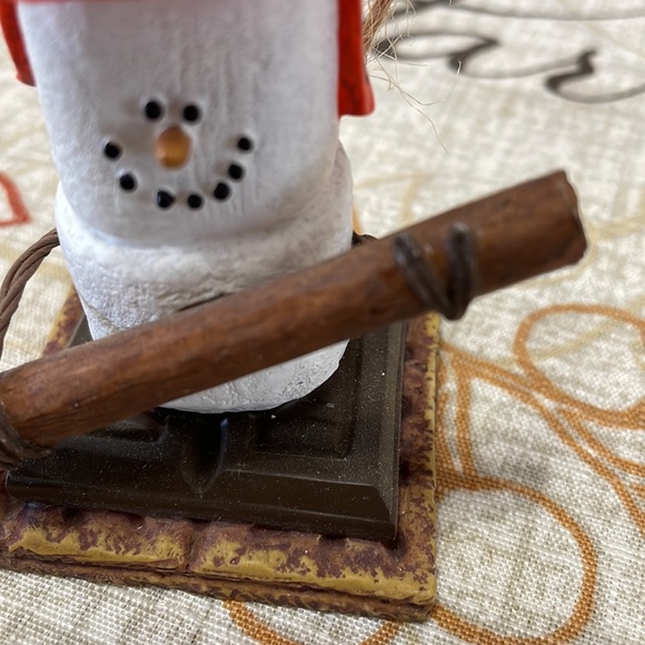 Original S’mores Midwest Christmas Ornament Winter Hat Wood Outdoor Marshmallow - Picture 6 of 6